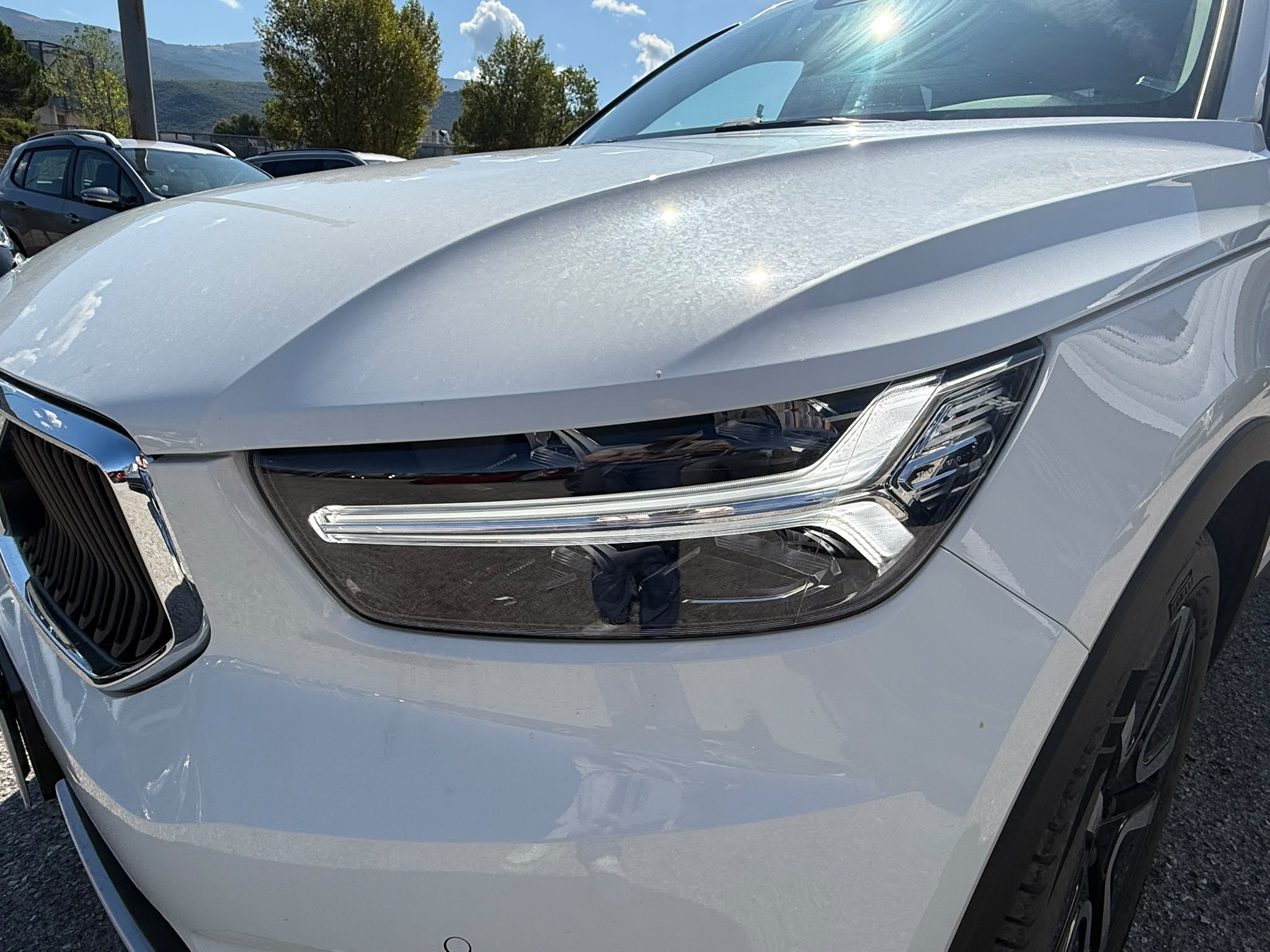 Volvo XC40 — foto 15