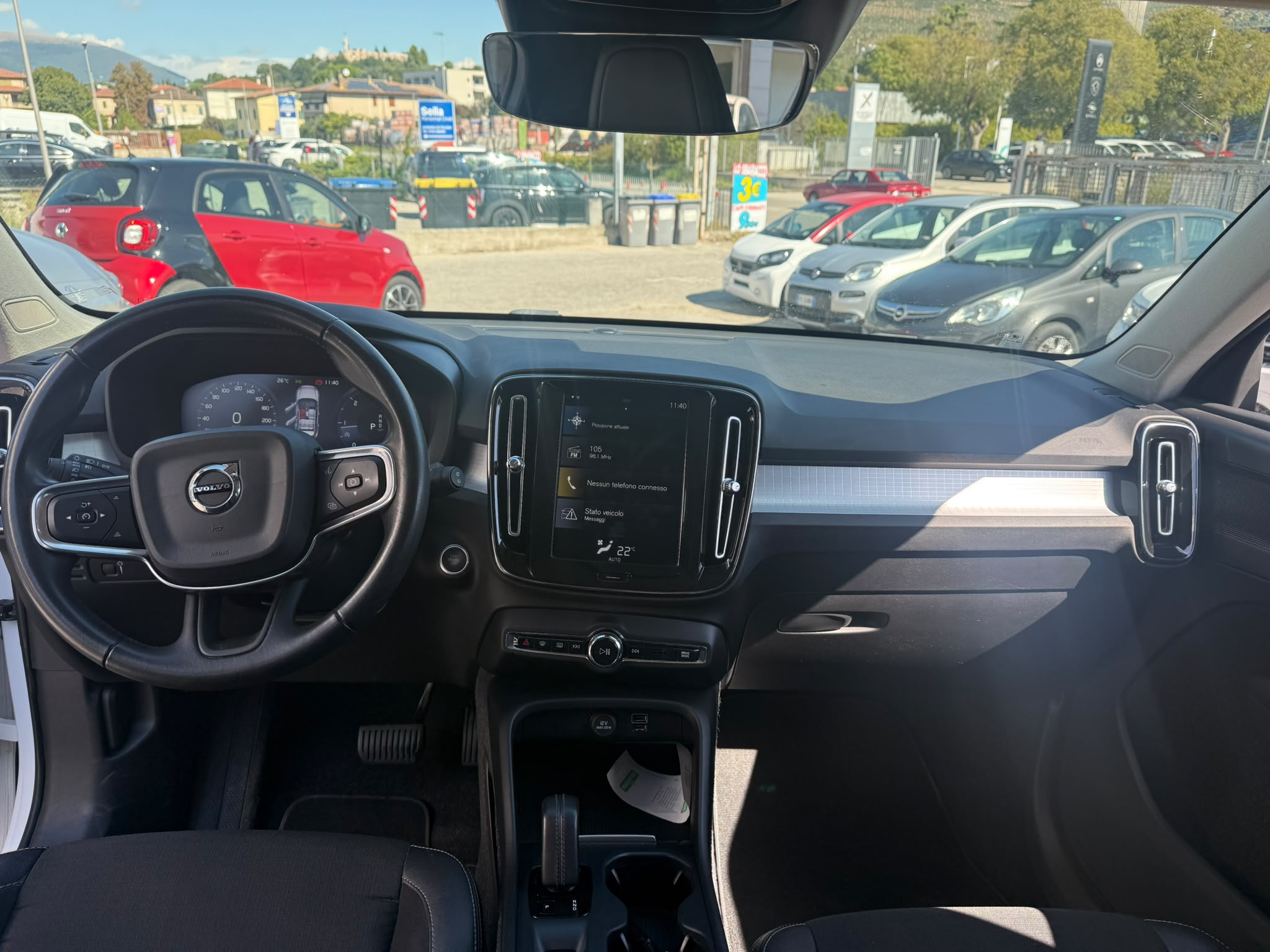 Volvo XC40 — foto 5
