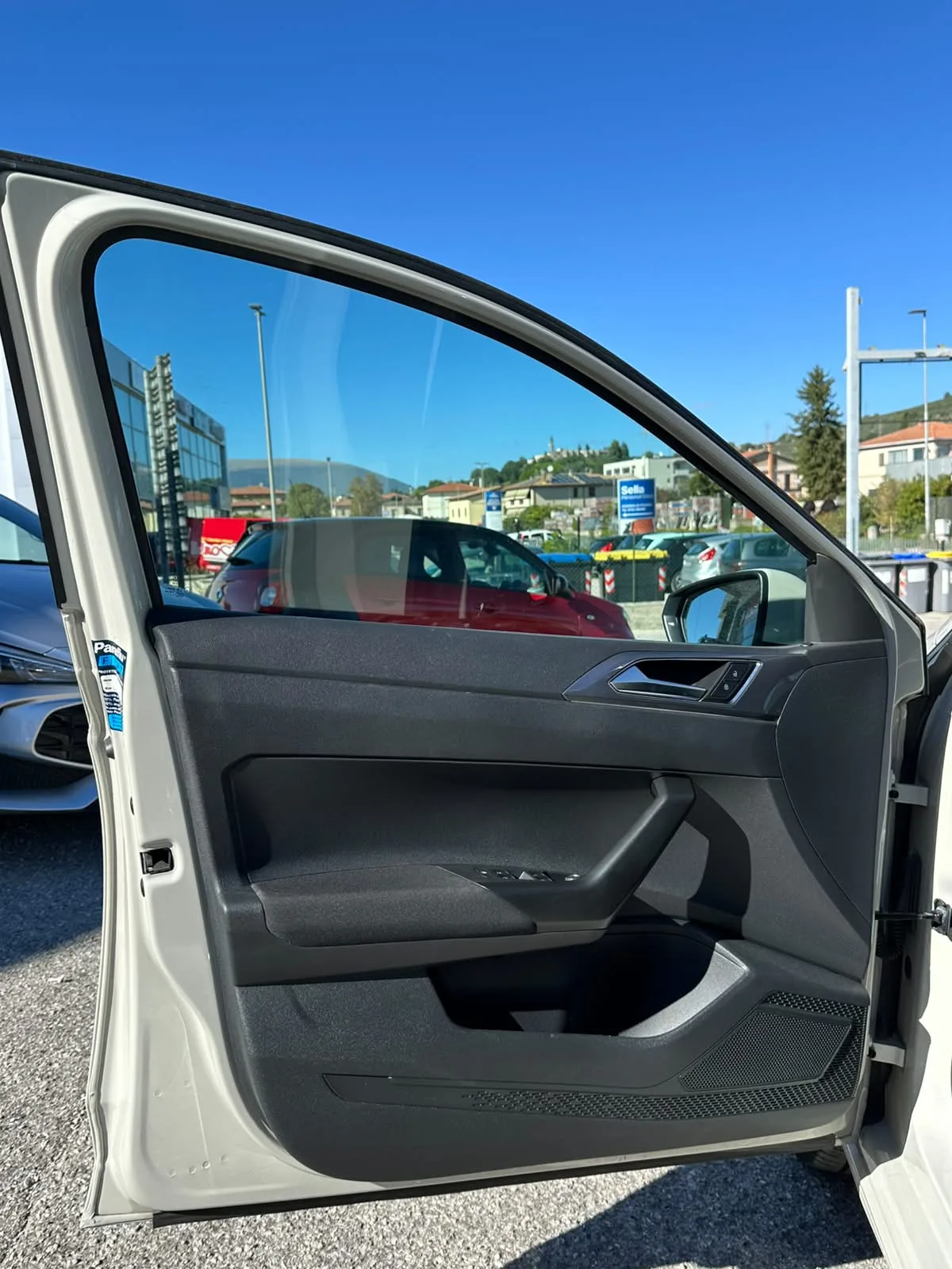 VOLKSWAGEN POLO 1.0 — foto 11