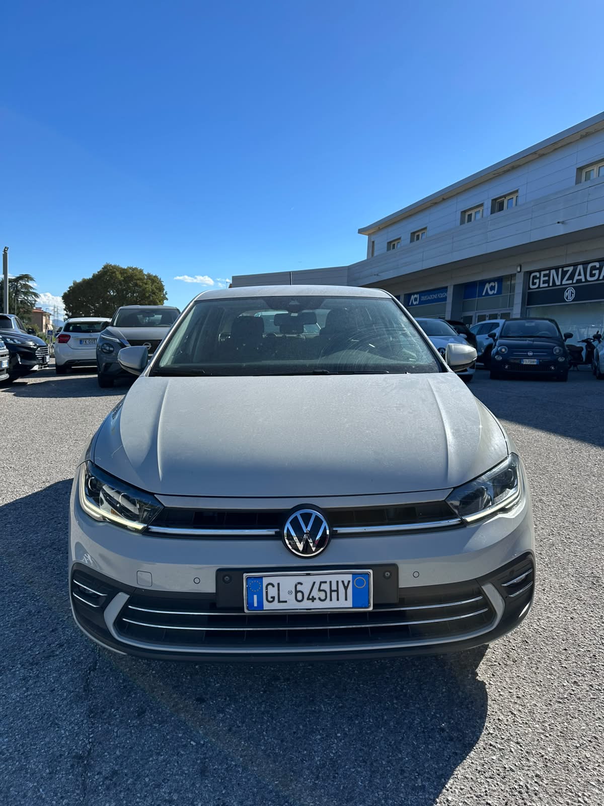 VOLKSWAGEN POLO 1.0