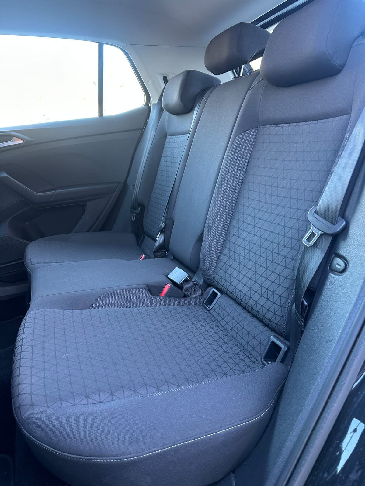 VOLKSWAGEN T-CROSS — foto 12