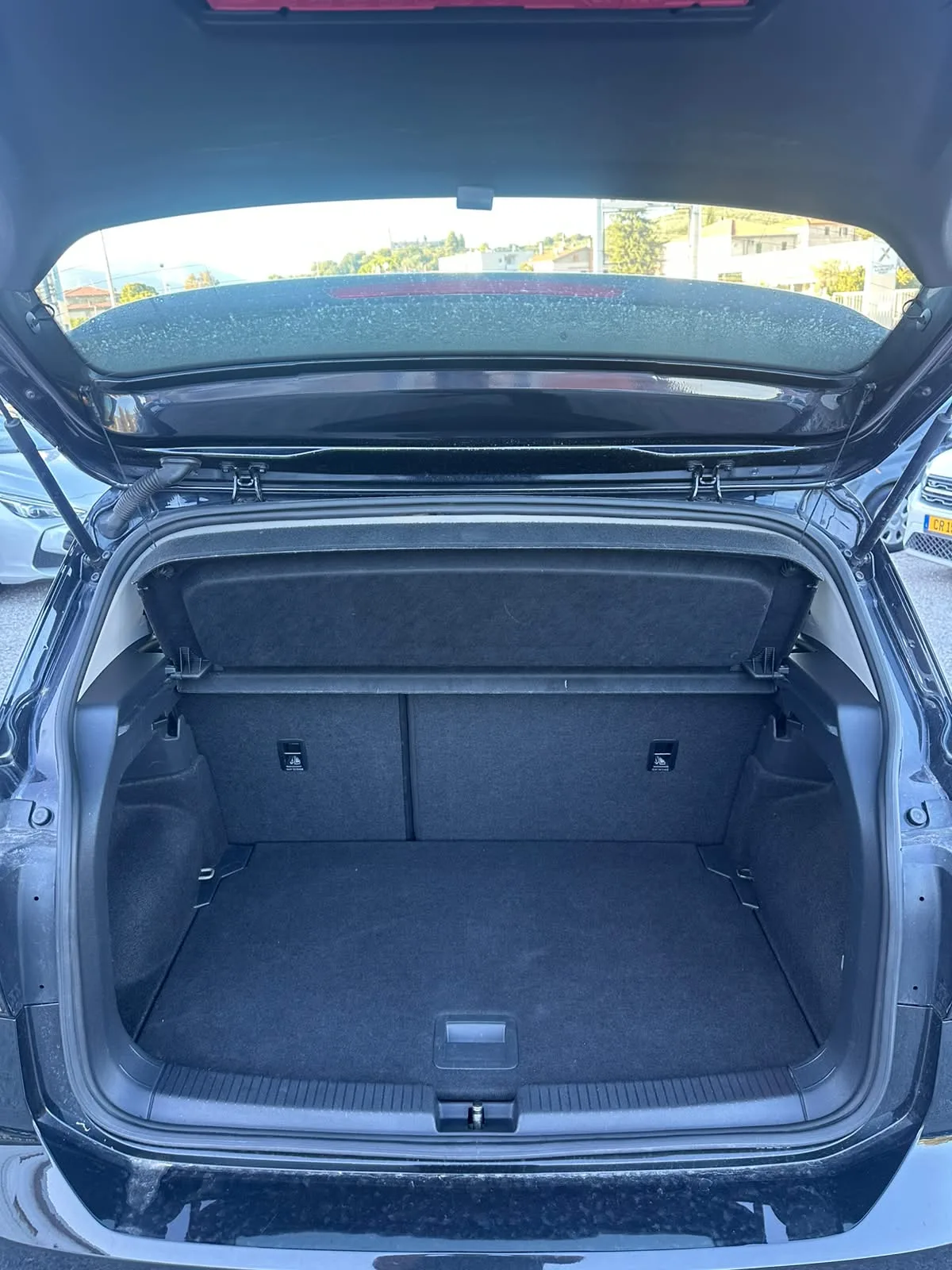 VOLKSWAGEN T-CROSS — foto 13