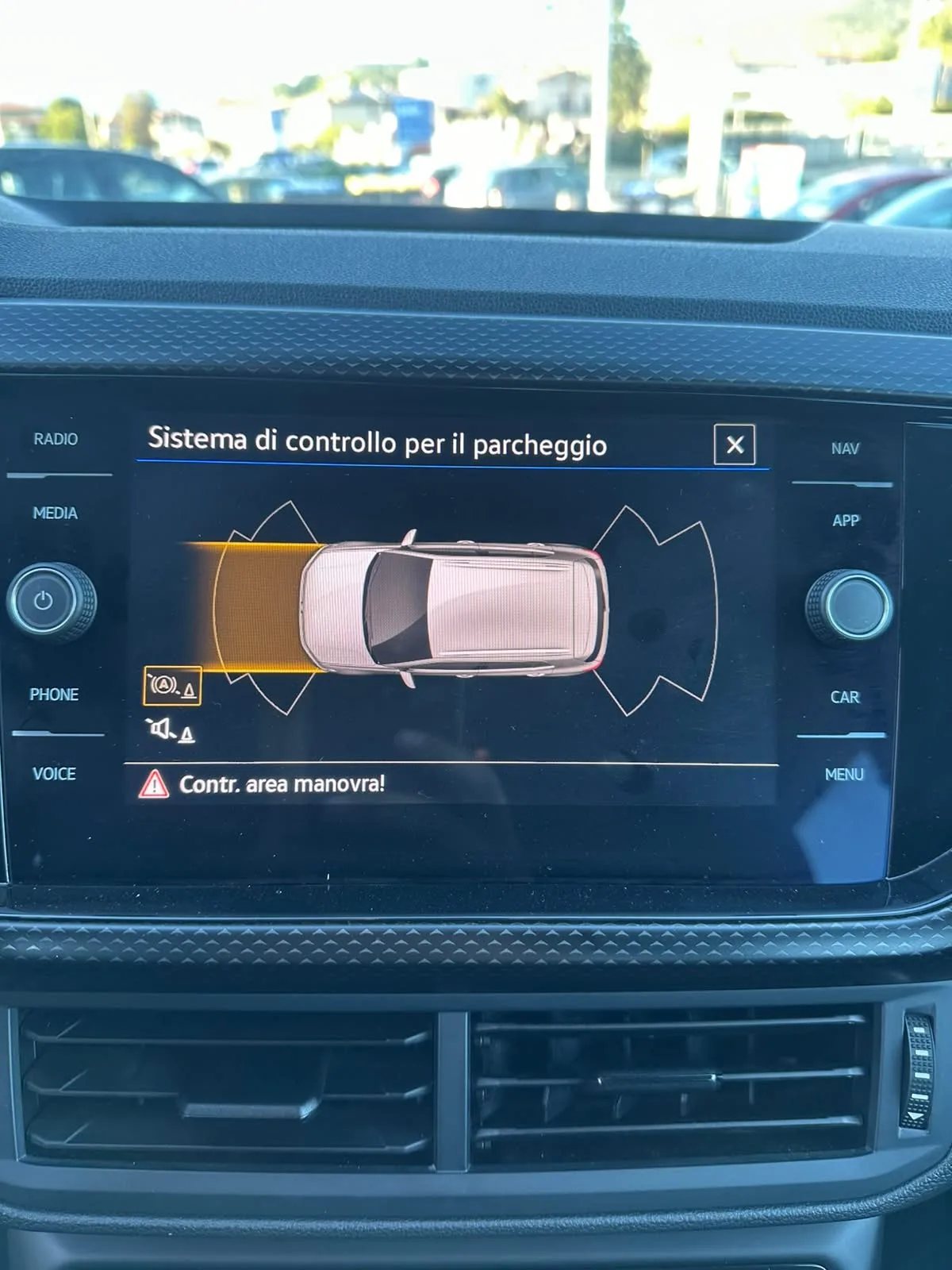 VOLKSWAGEN T-CROSS — foto 7