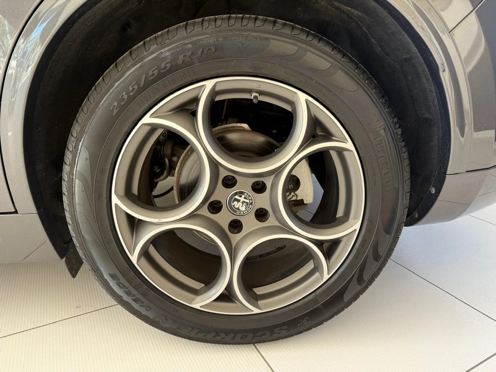 ALFA ROMEO STELVIO — foto 15