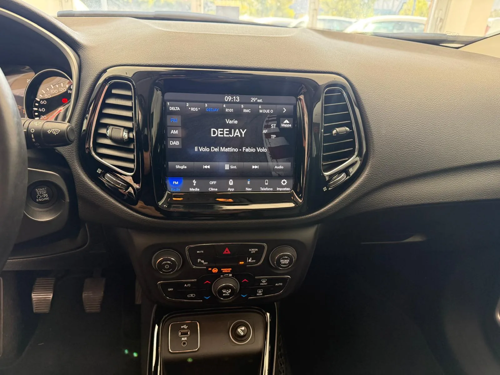 JEEP COMPASS 1.6 LIMITED — foto 7