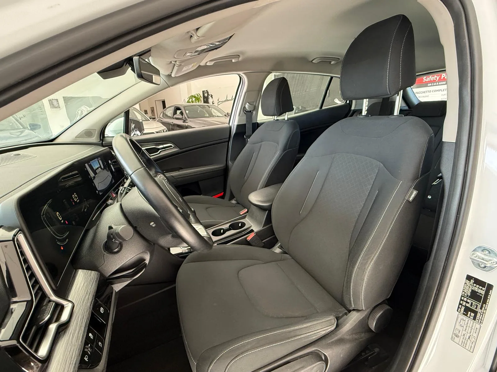 KIA SPORTAGE — foto 8