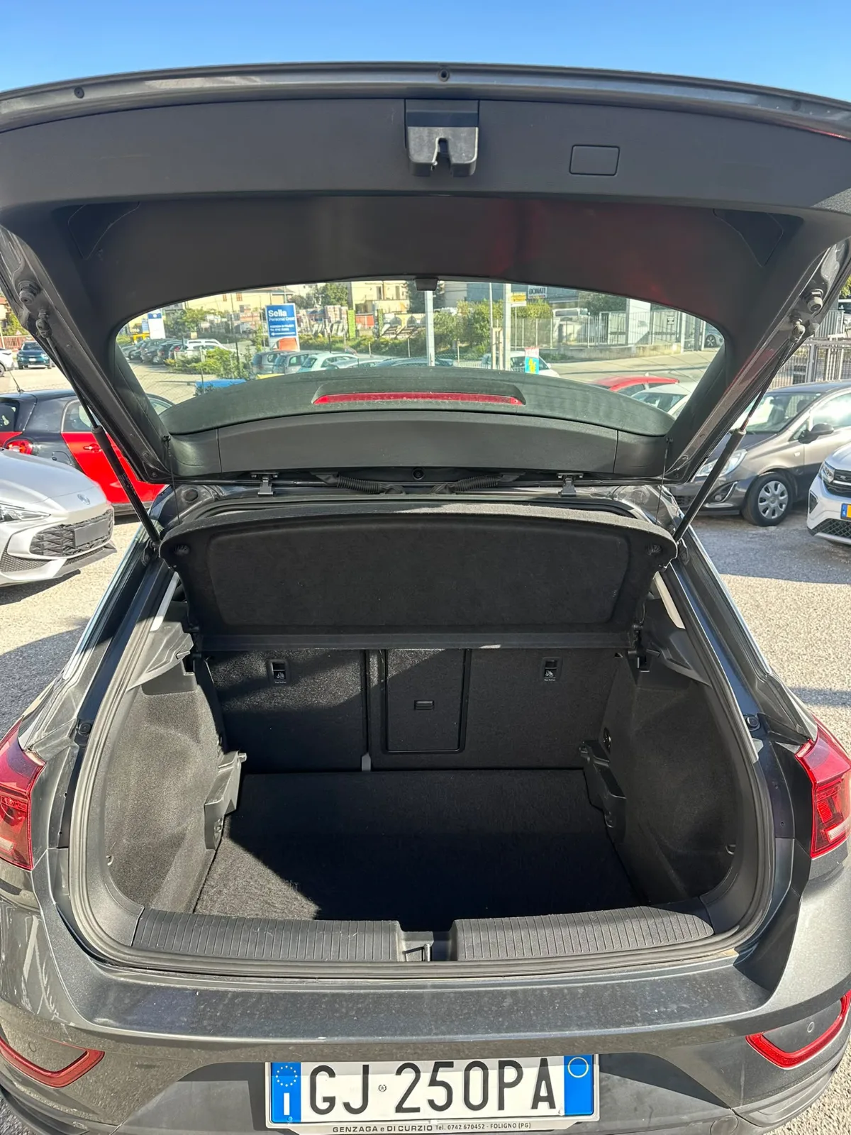 VOLKSWAGEN T-ROCK — foto 12