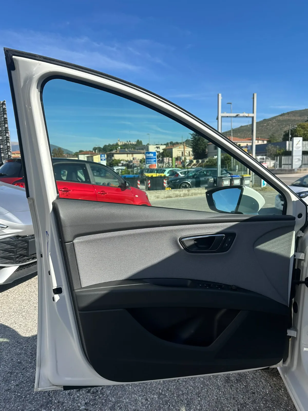 SEAT LEON 1.5 TGI — foto 11