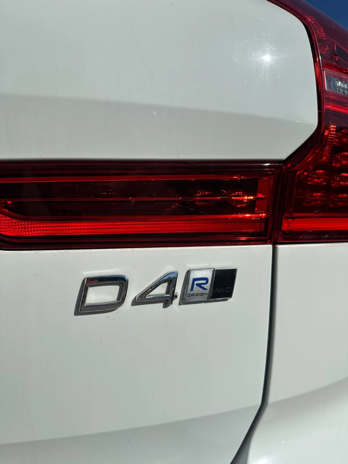 VOLVO XC60 — foto 14
