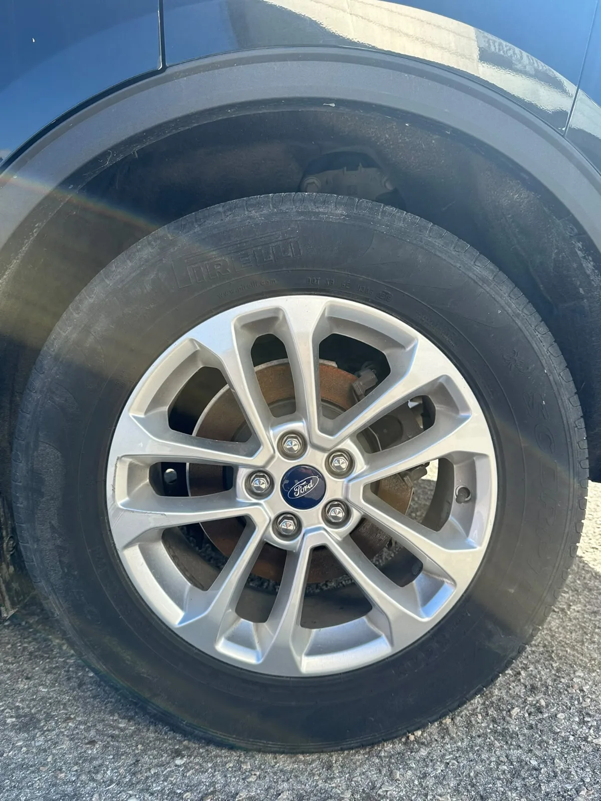 FORD KUGA — foto 14