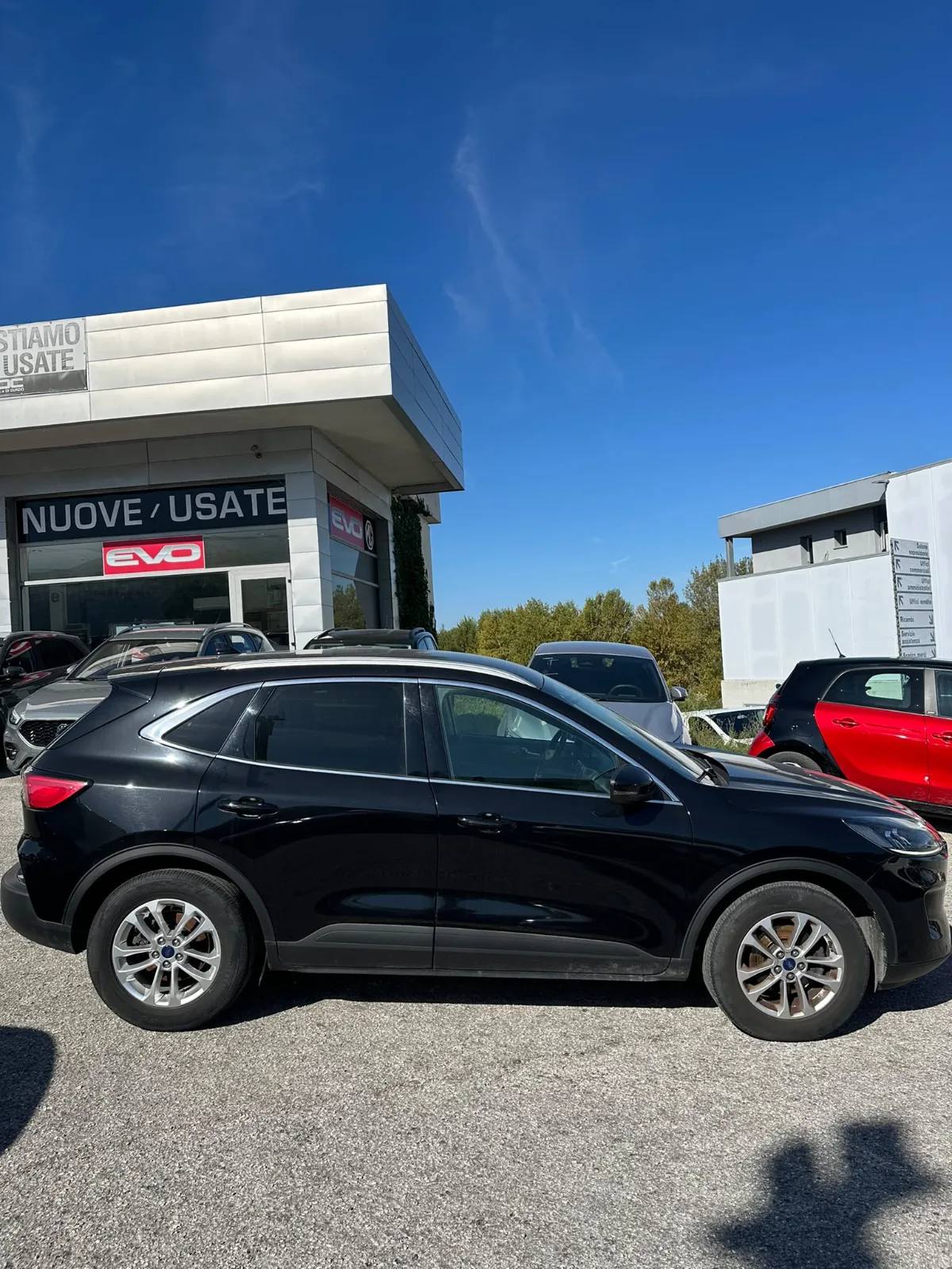 FORD KUGA — foto 2