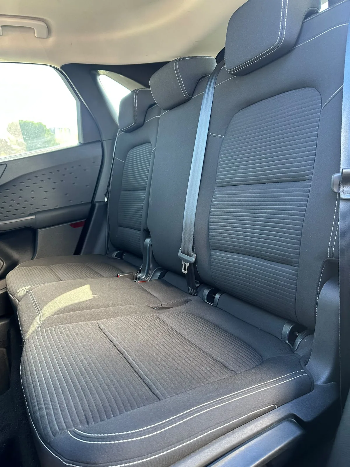 FORD KUGA — foto 12