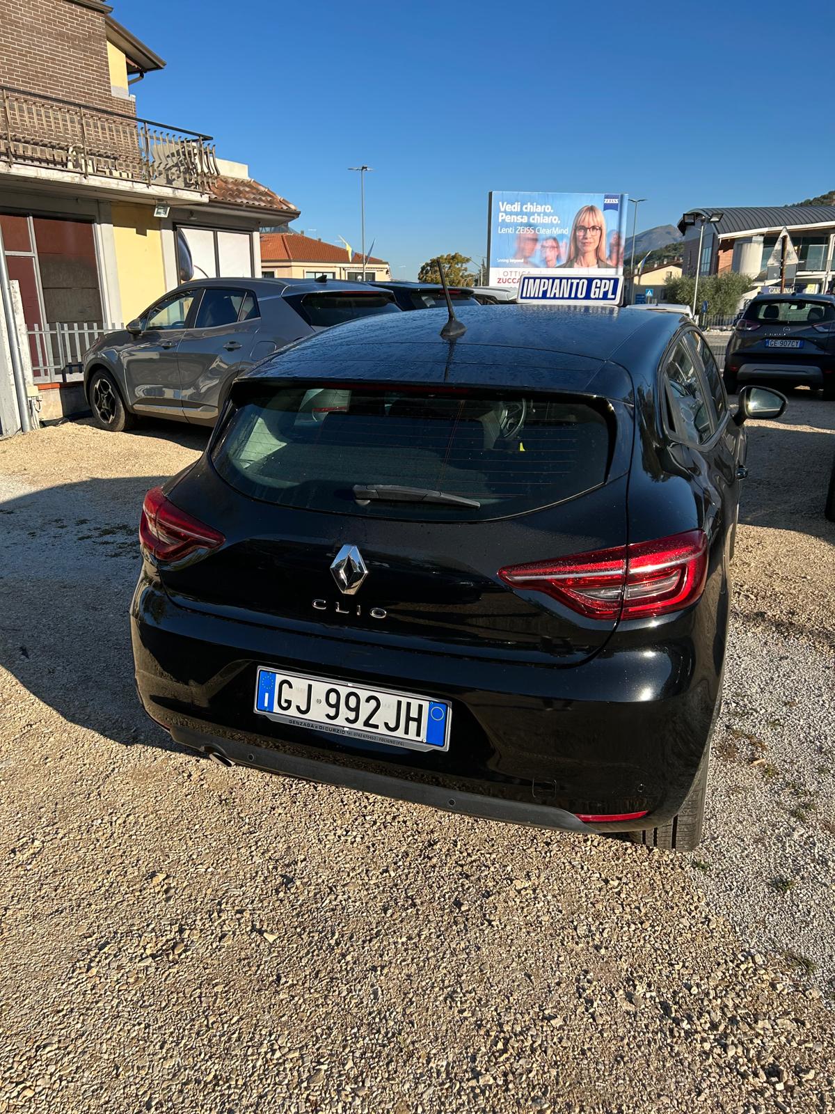 RENAULT CLIO GPL 5 PORTE — foto 4