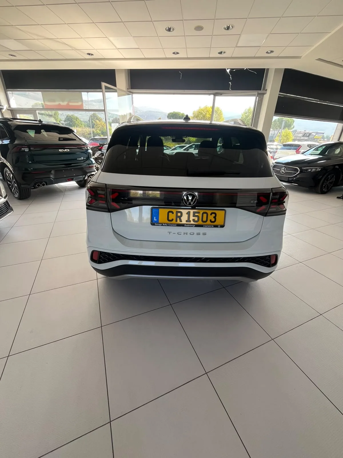 VOLKSWAGEN T-CROSS — foto 4