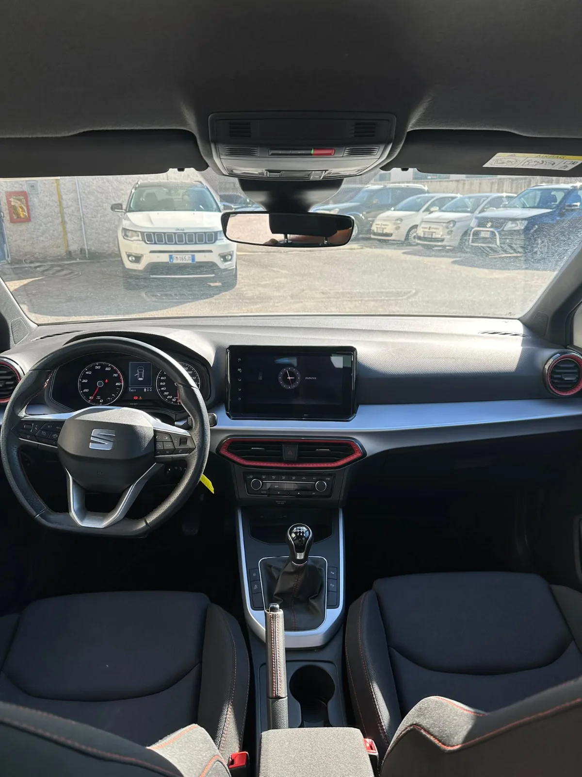 SEAT ARONA 1.0 — foto 5