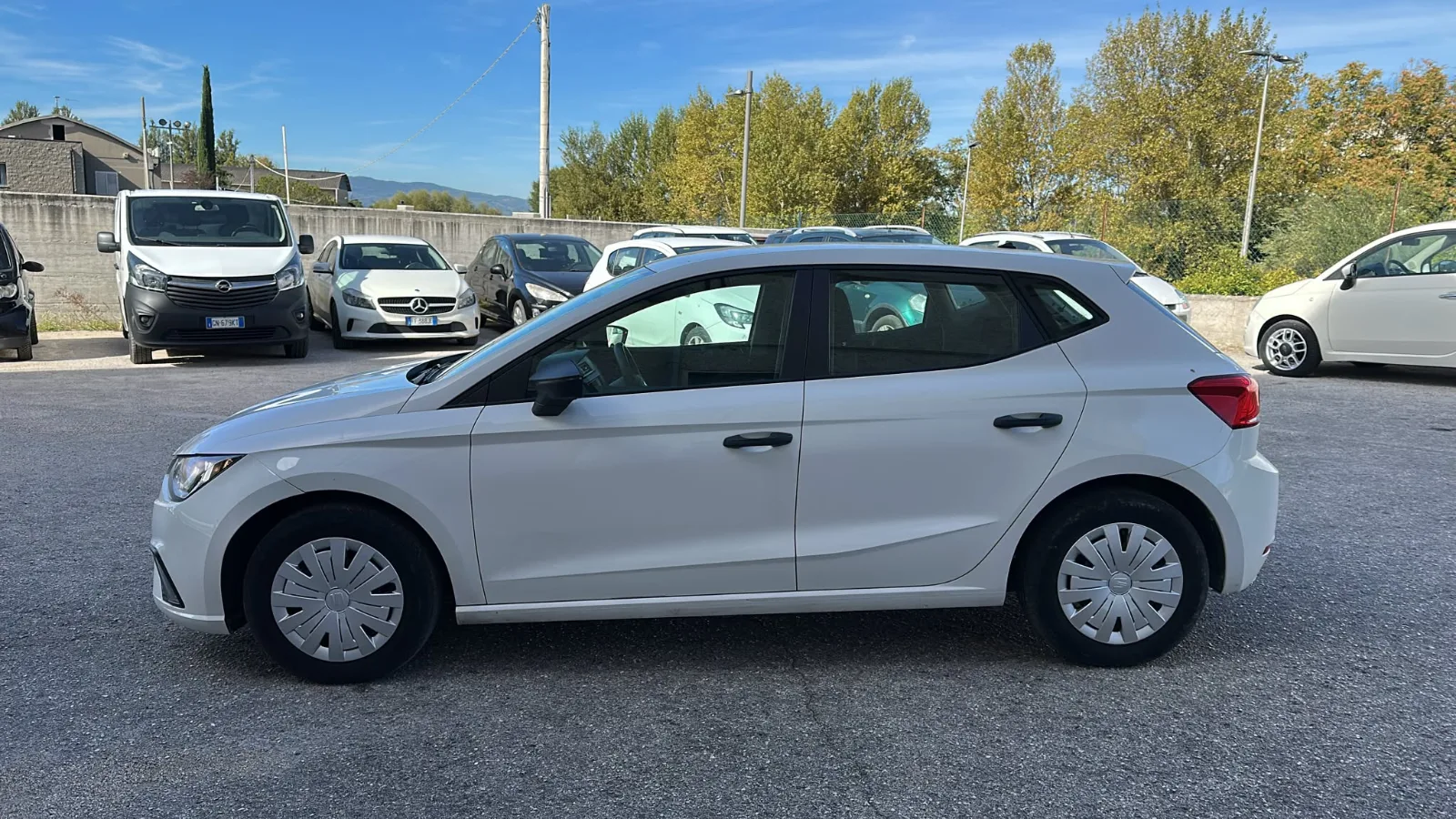 SEAT IBIZA — foto 2