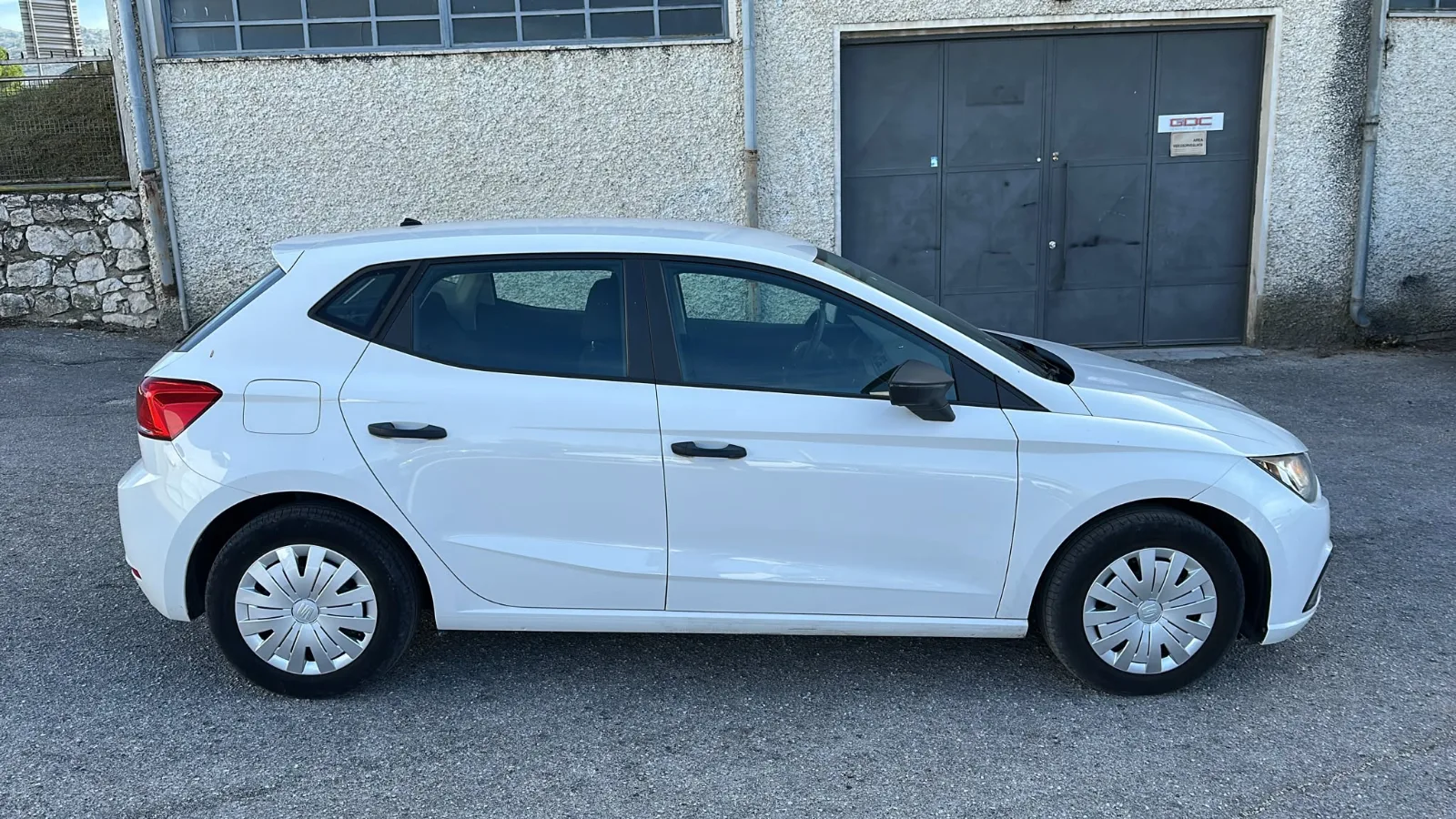 SEAT IBIZA — foto 3