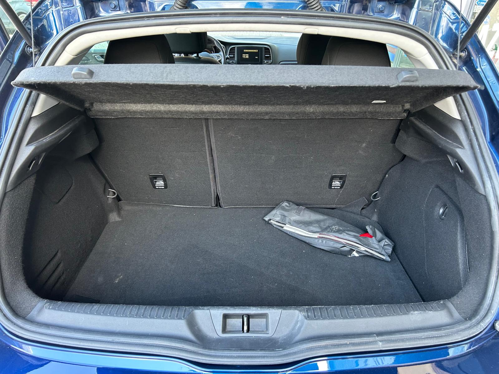 RENAULT MÉGANE 5P BERLINA 1.5 DCI 85KW BLUE BUSINESS — foto 11