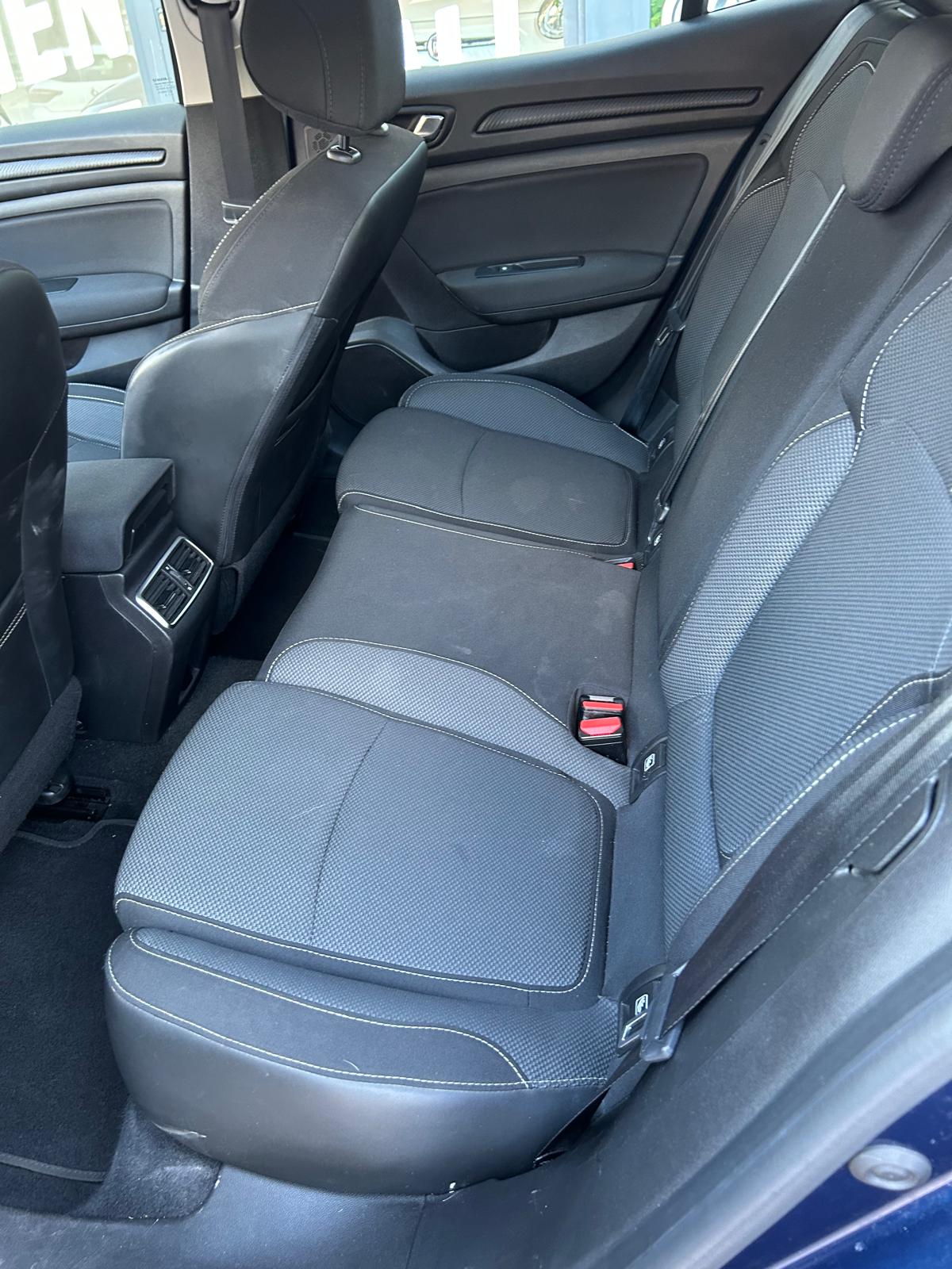 RENAULT MÉGANE 5P BERLINA 1.5 DCI 85KW BLUE BUSINESS — foto 10