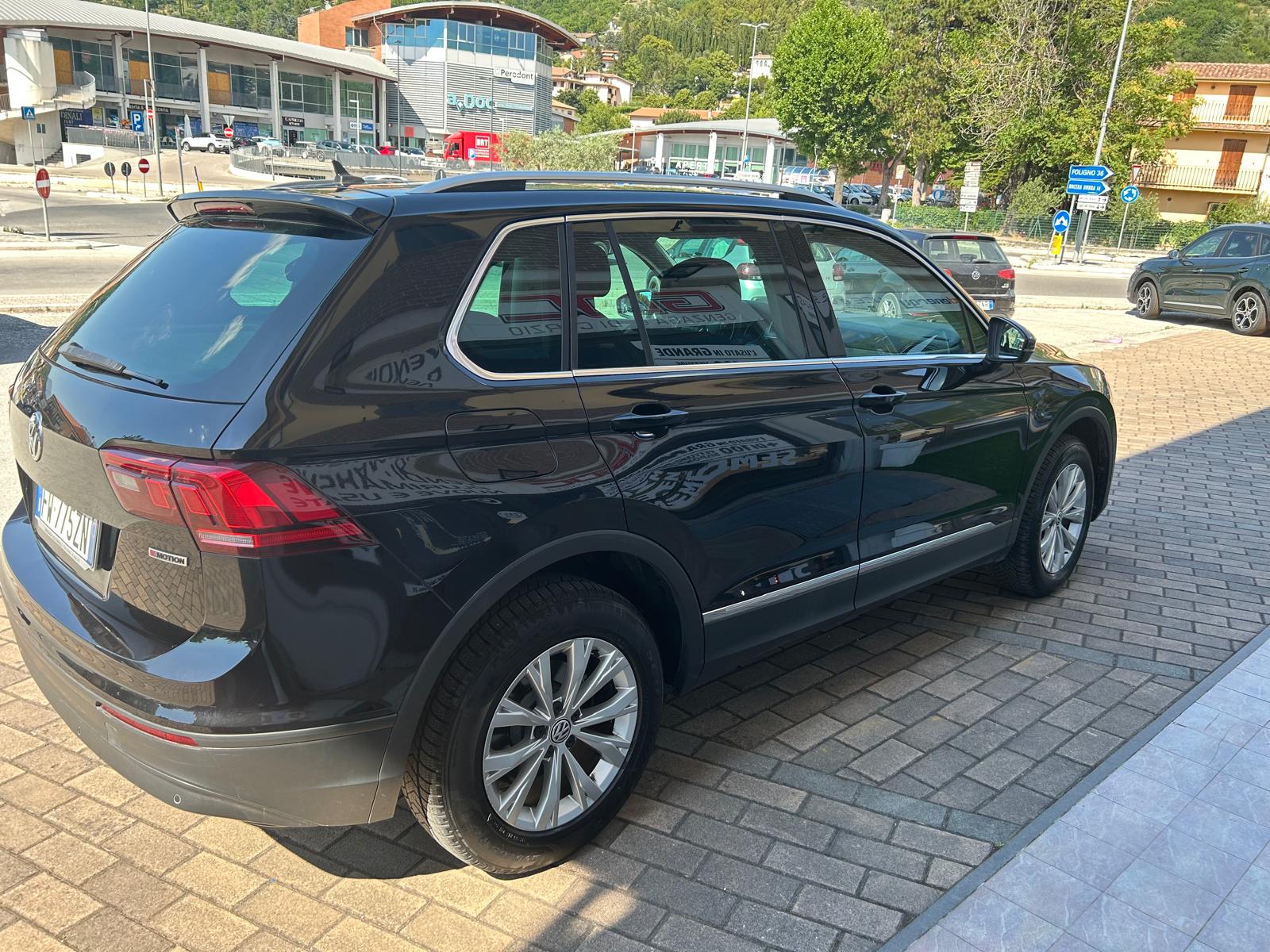 VOLKSWAGEN TIGUAN 2.0 TDI 150 CV 4MOTION CAMBIO AUTOMATICO — foto 3