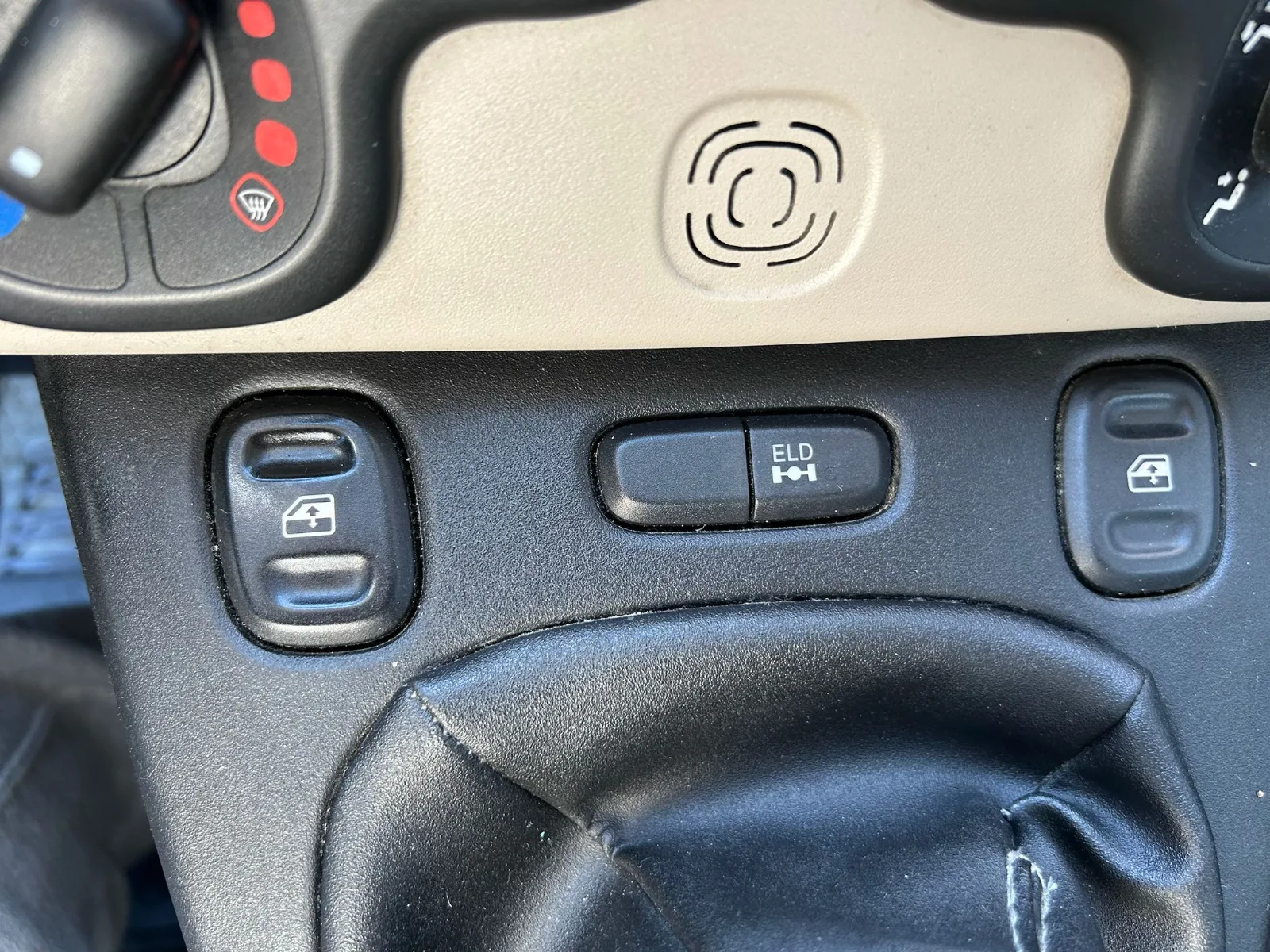 FIAT PANDA 1.3 MJET 75 CV — foto 19