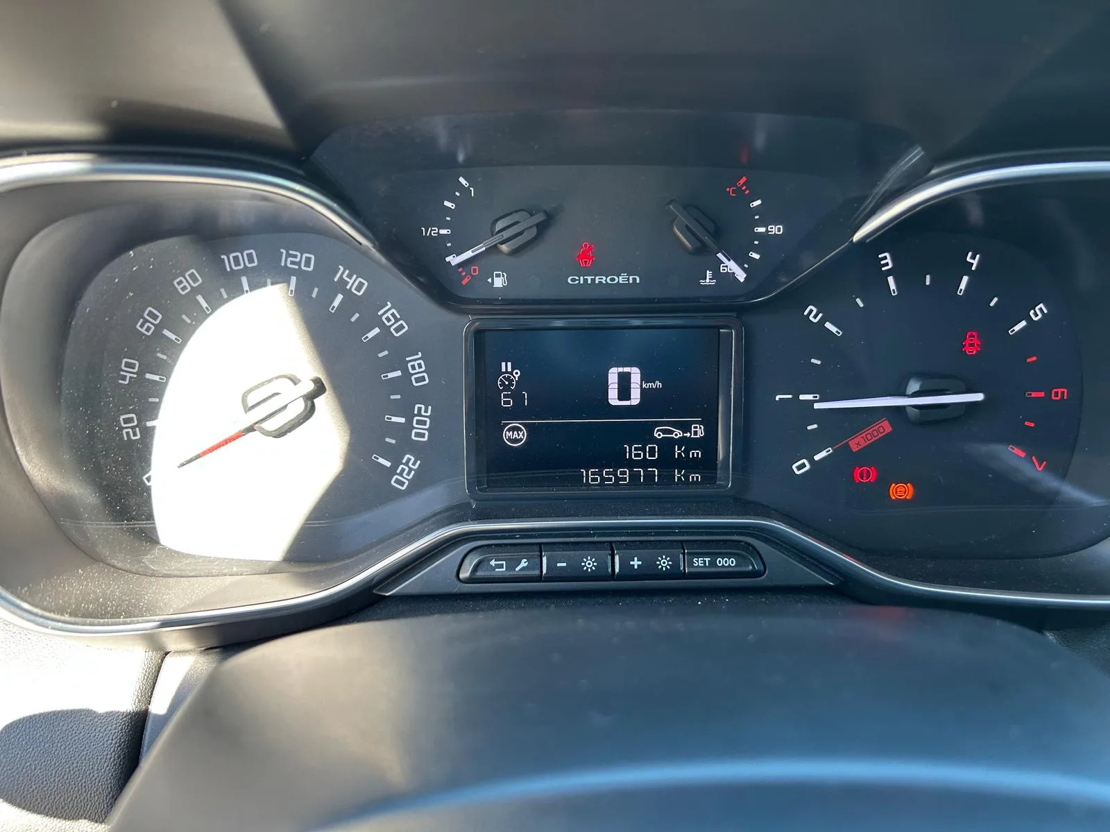 CITROEN C3 AIRCROSS BLUEHDI 100 SHINE — foto 8