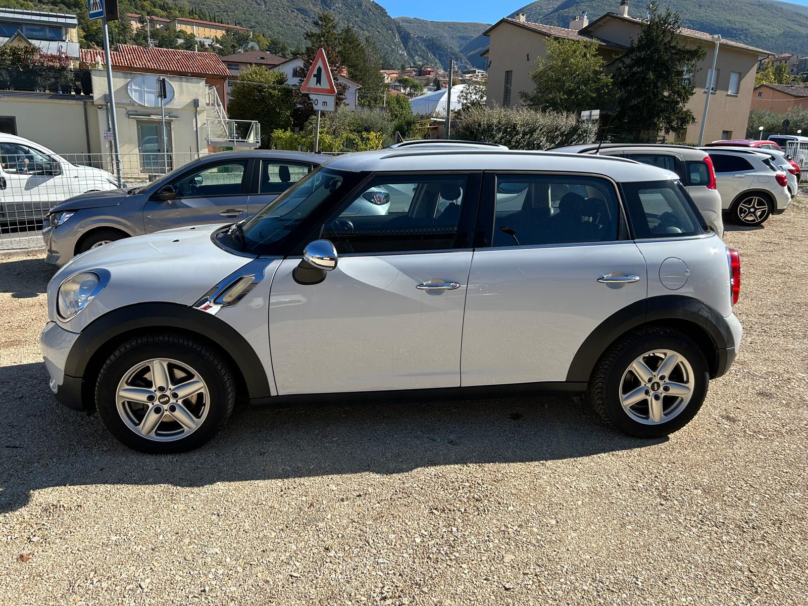 MINI ONE D 1.6 90CV COUNTRYMAN