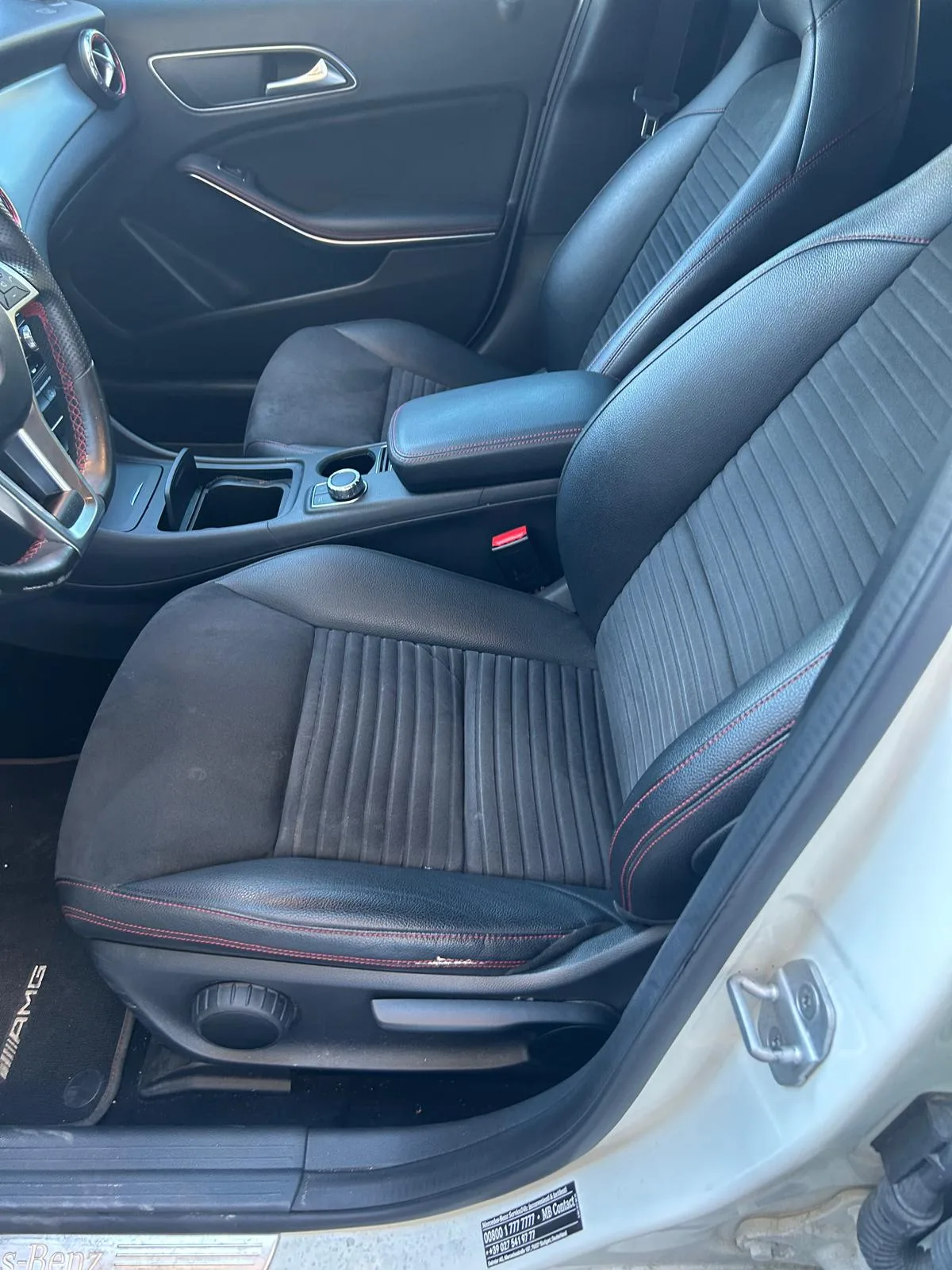 MERCEDES BENZ GLA 200 — foto 8