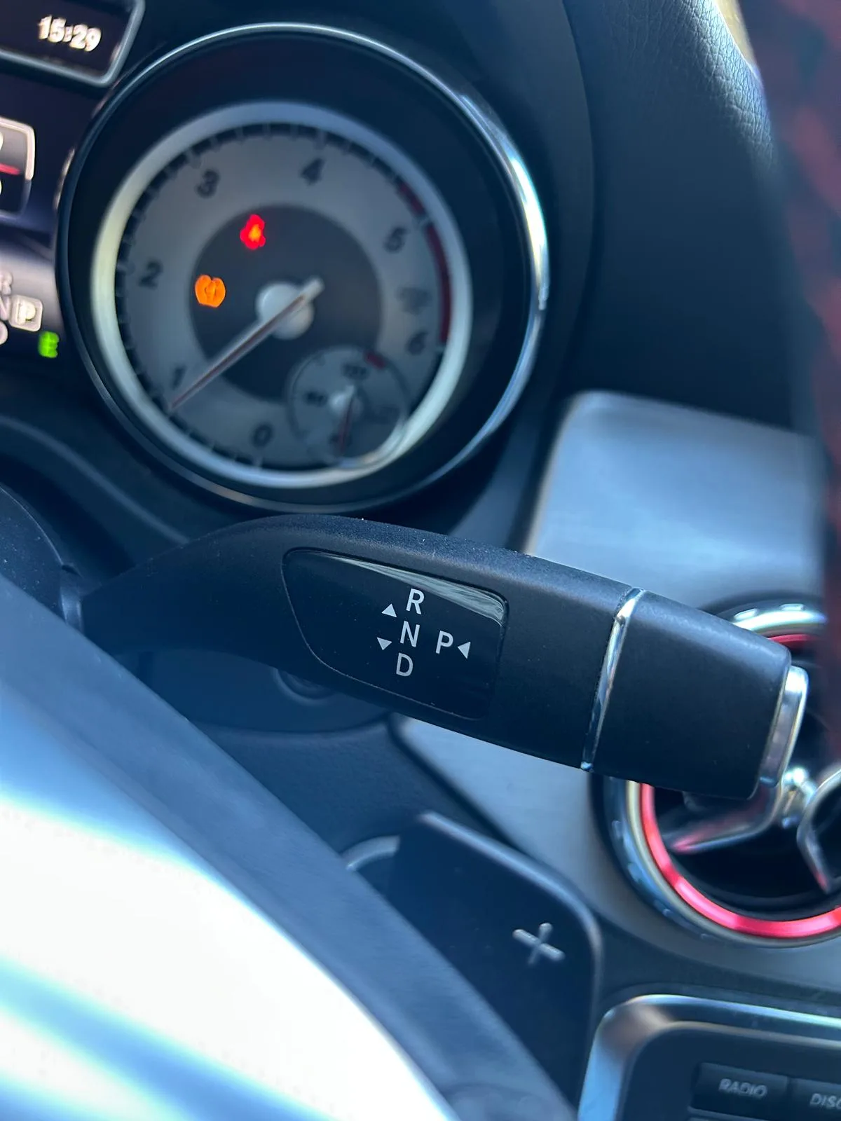 MERCEDES BENZ GLA 200 — foto 13