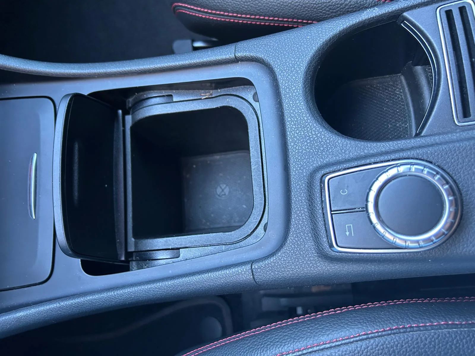 MERCEDES BENZ GLA 200 — foto 20