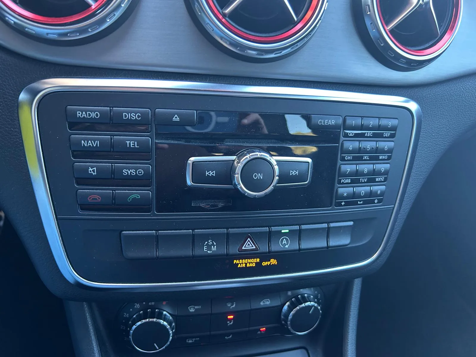 MERCEDES BENZ GLA 200 — foto 18