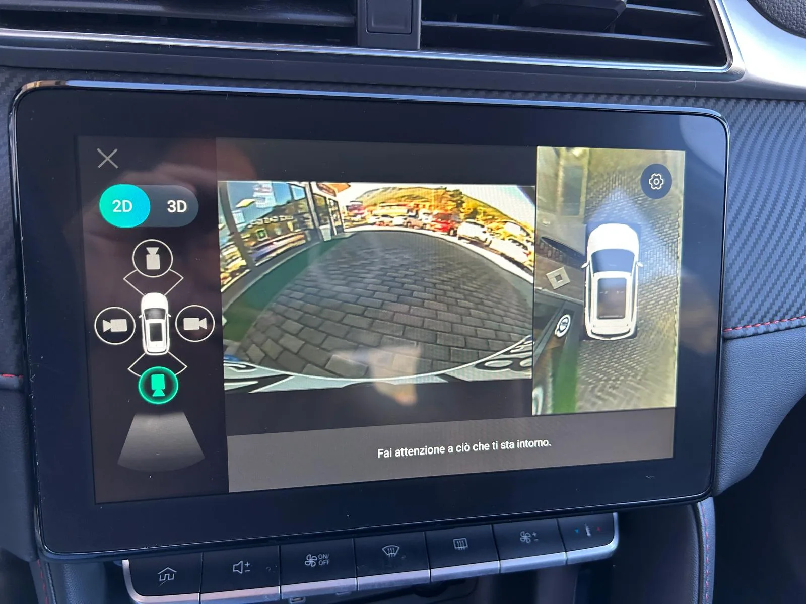 MG ZS 1.5 BENZINA LUXORY — foto 11