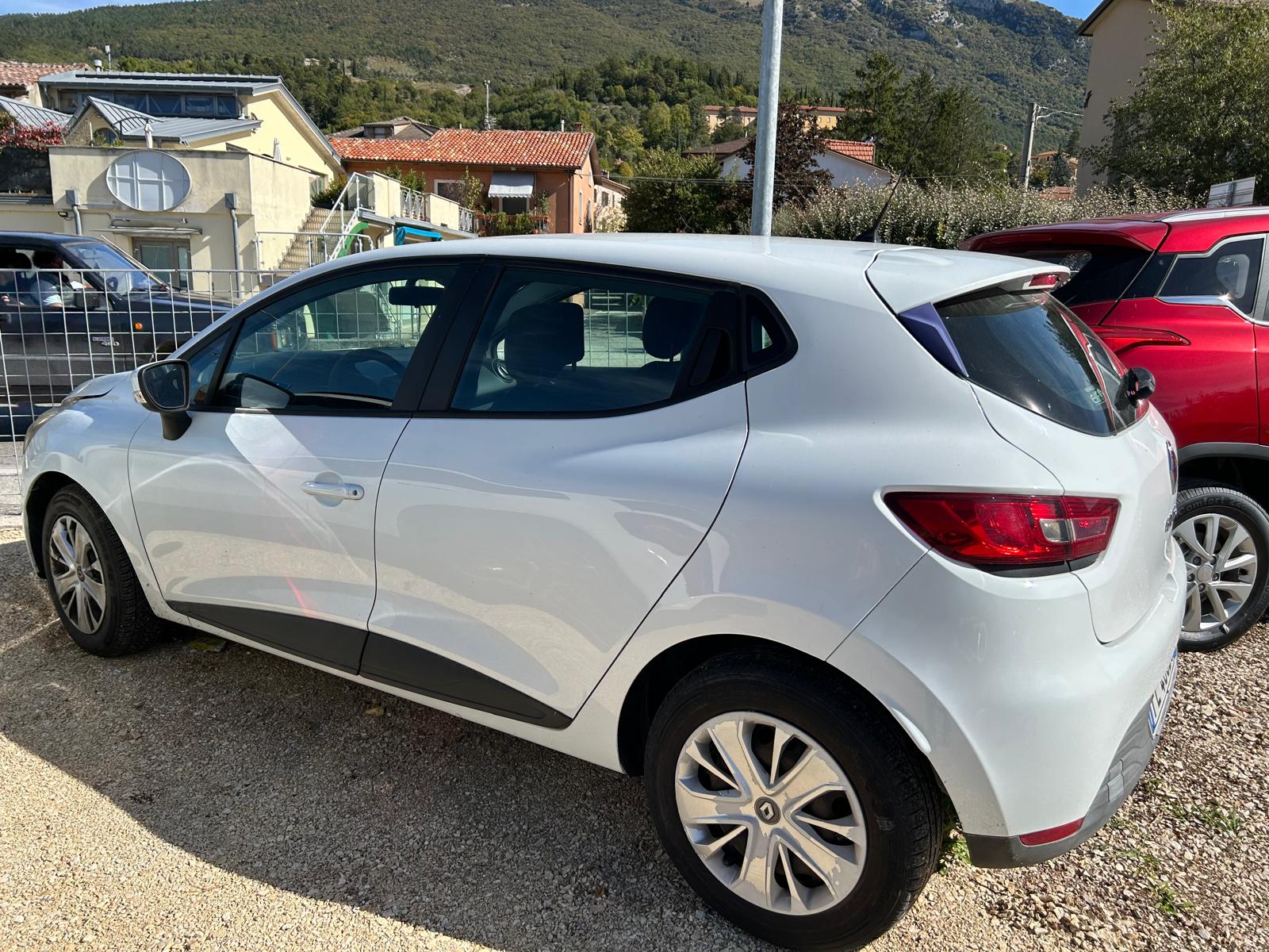 RENAULT CLIO 1.5 TDS 5 PORTE — foto 3