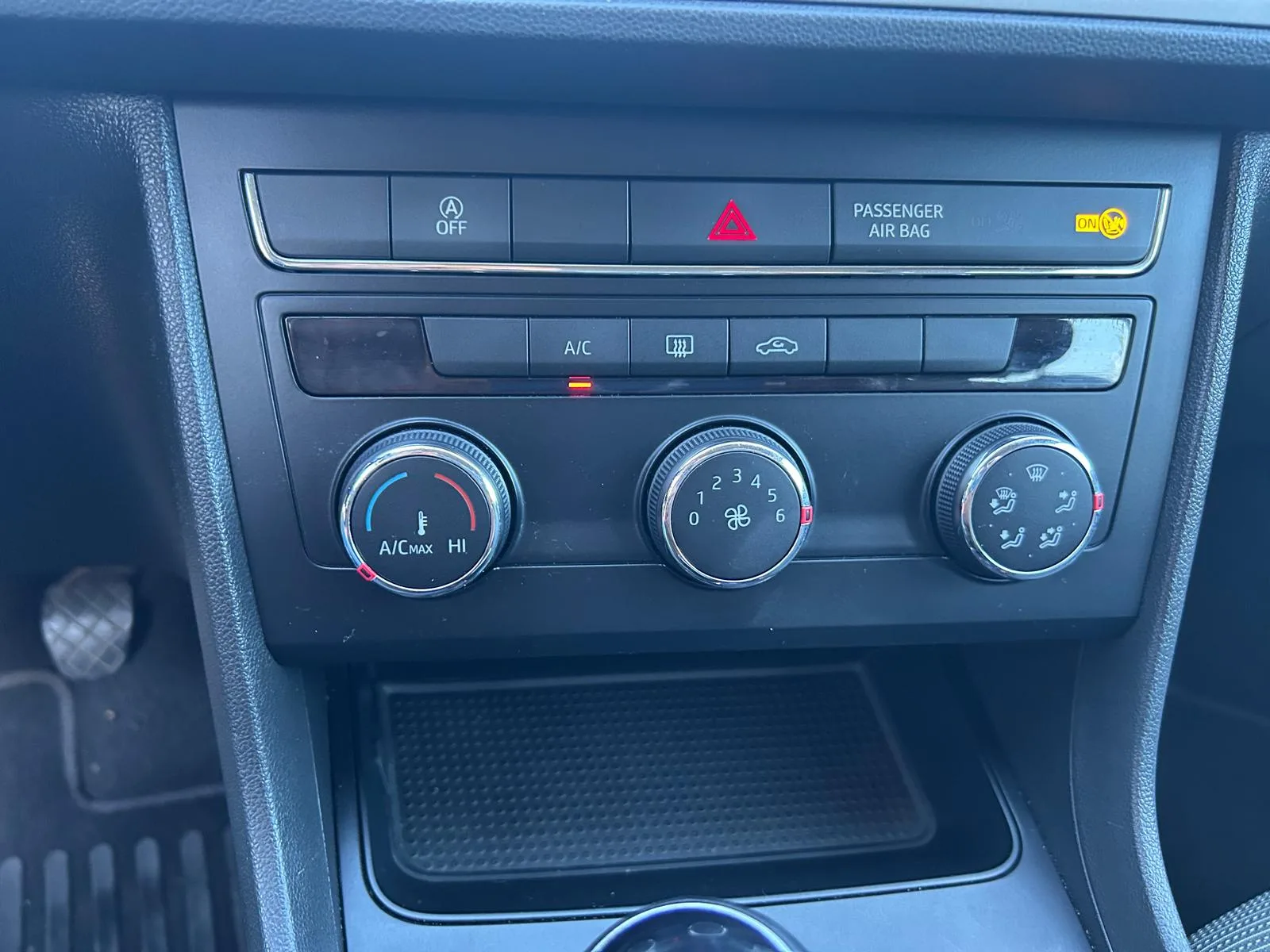 SEAT LEON SW METANO — foto 9