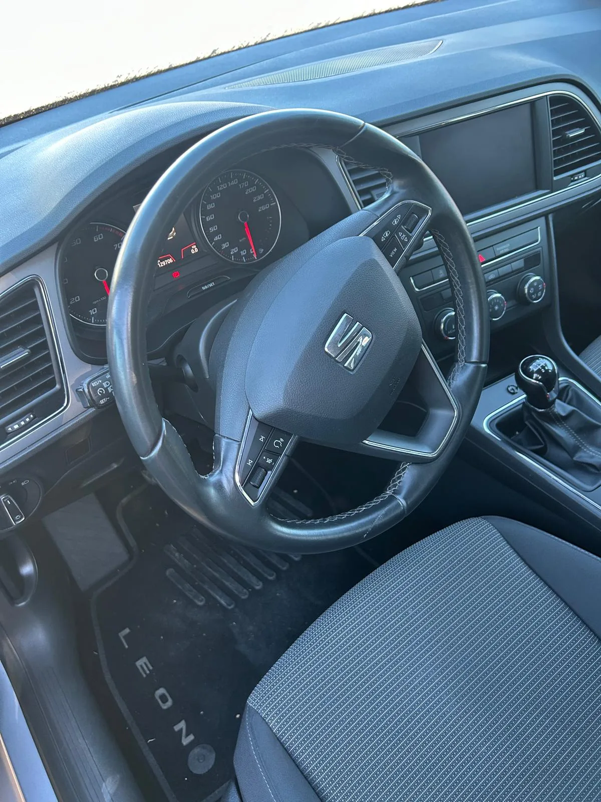SEAT LEON SW METANO — foto 6