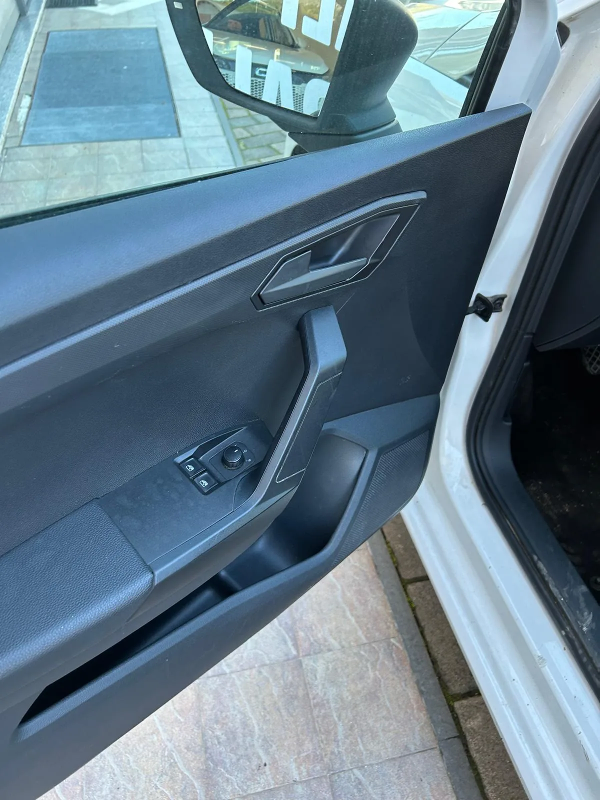 SEAT IBIZA 1.0 METANO — foto 5