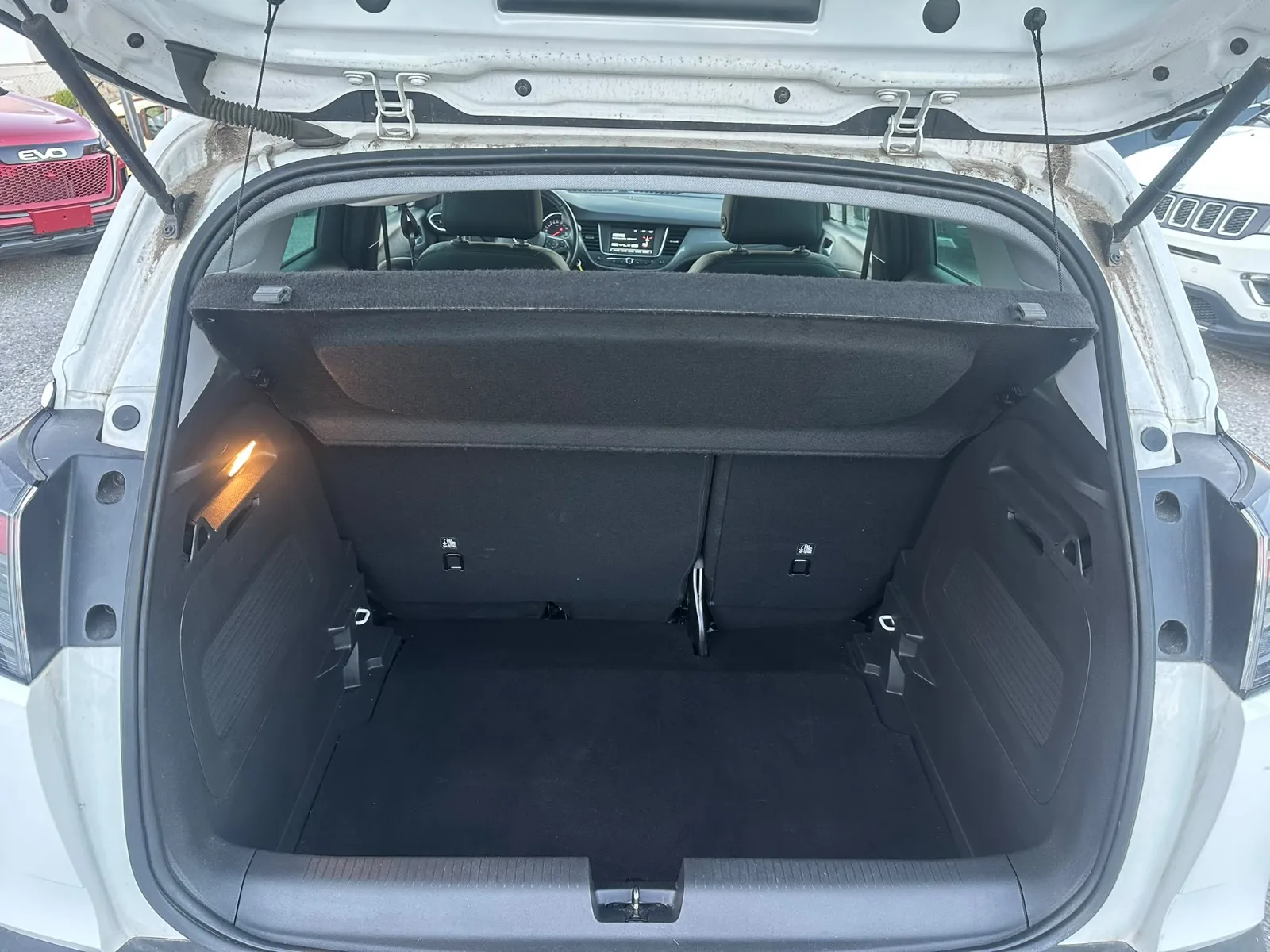 OPEL CEOSSLAND — foto 11