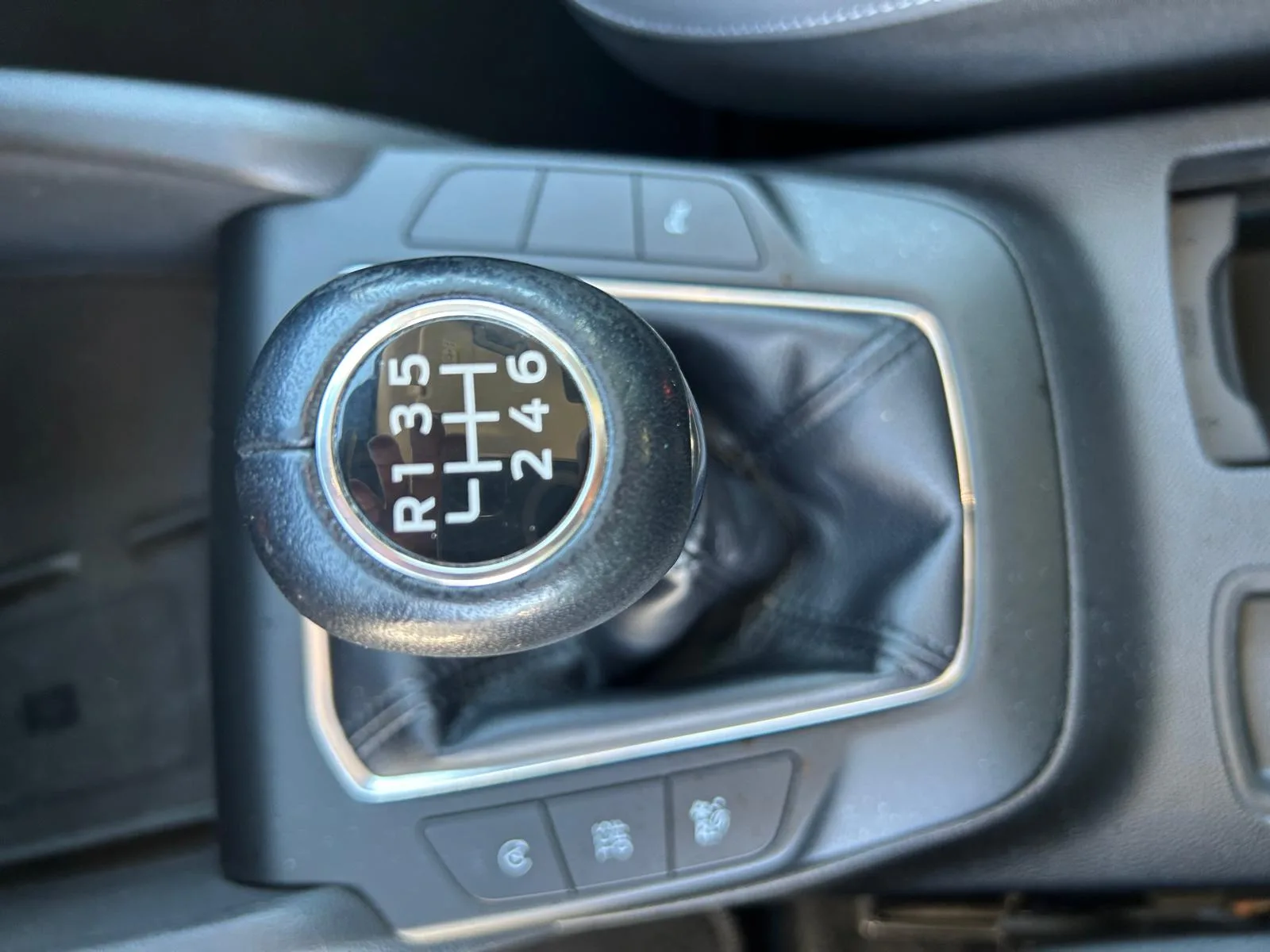 FORD FOCUS SW 1.5 TDS 95 CV — foto 19
